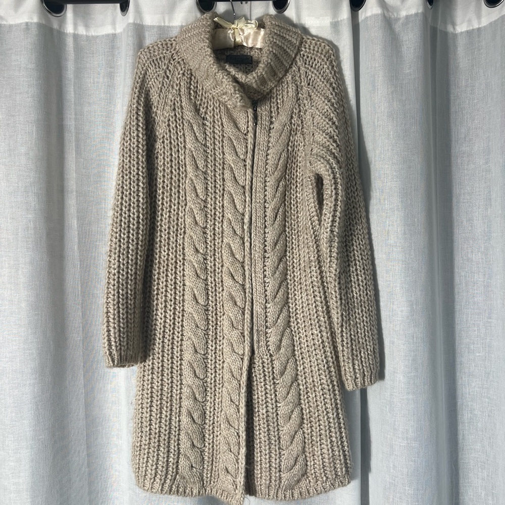 Elsamanda Cozy Cable Knit Sweater -  Cream/Tan